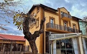 Relax - Guest House Varshets